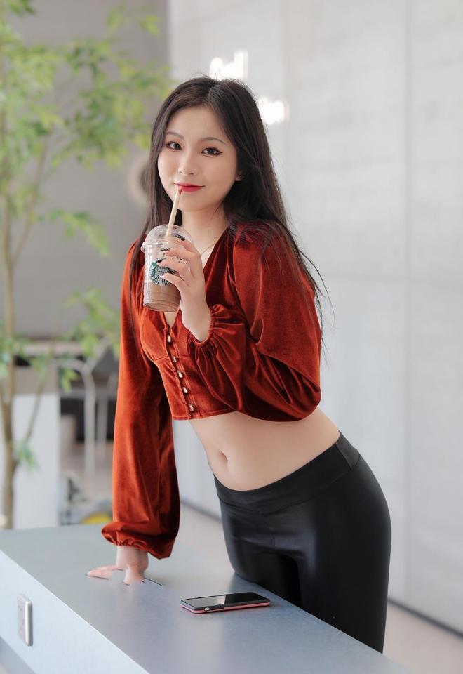 图片[3]-非常甜美的皮裤女孩 J1236 322P11V-16.4GB-探姐姐