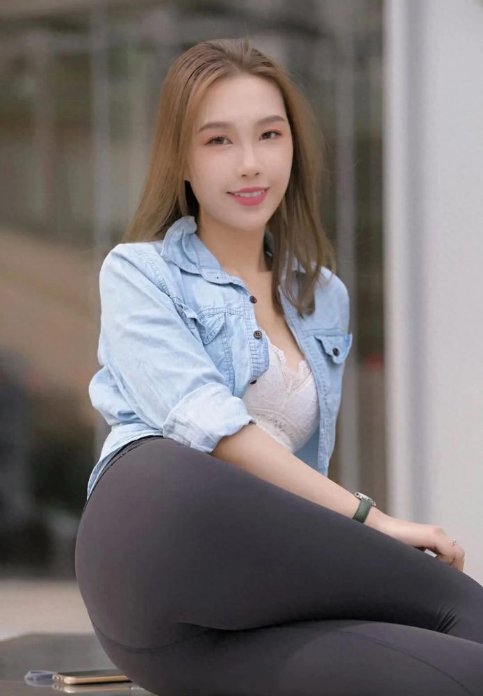 图片[2]-非常漂亮的瑜伽裤女孩J1990 733P1V-27.9GB-探姐姐