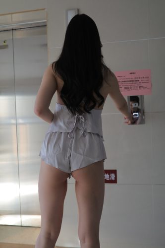 图片[4]-非常有女人味的热裤姑娘【228P】0007-探姐姐