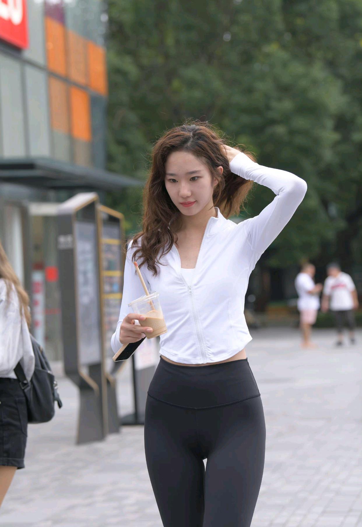 图片[5]-像刘亦菲的黑色瑜伽裤女孩J2237 340P1V-14.8GB-探姐姐
