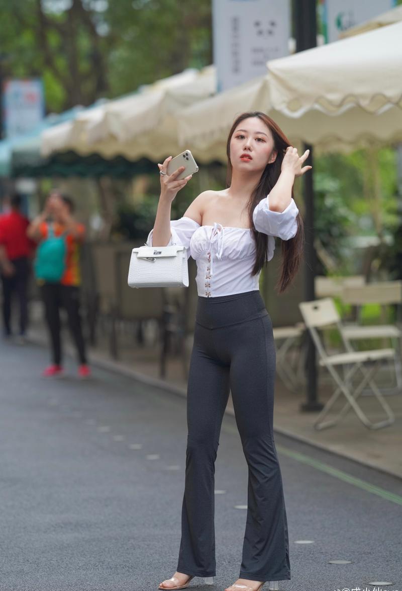 图片[2]-身材非常哇塞的瑜伽裤女孩  J1333 521P6V-21.6GB-探姐姐