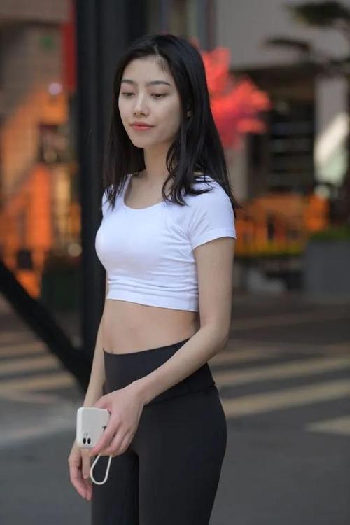 图片[2]-这背景简直太美了 J1412 664P1V-19.4GB-探姐姐