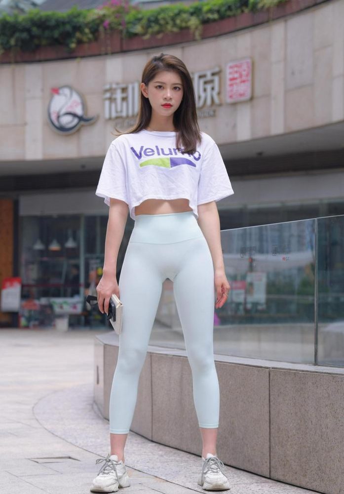 图片[1]-这个瑜伽裤女孩真的很漂亮 J1960 815P1V-28.9GB-探姐姐